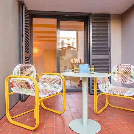 Sweett - Carrer Girona *