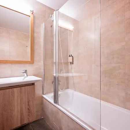 Aparthotel Sweett - Casa Girona