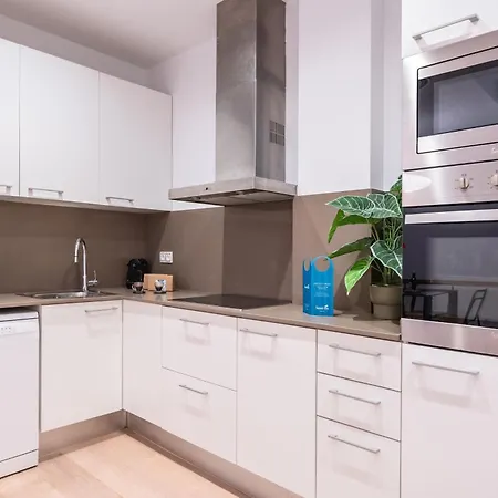 Sweett - Carrer Girona Apartment